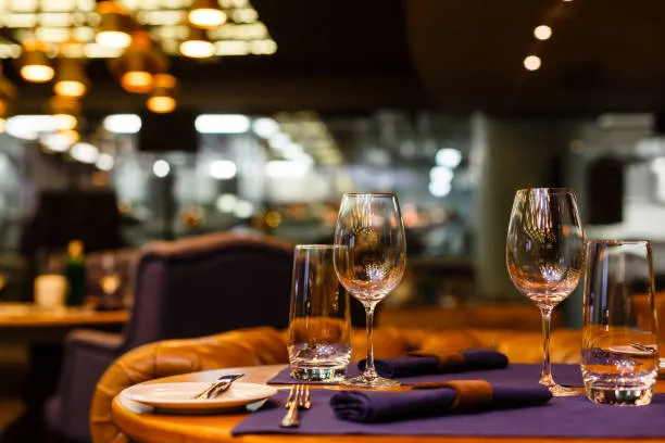 pahare restaurante si baruri